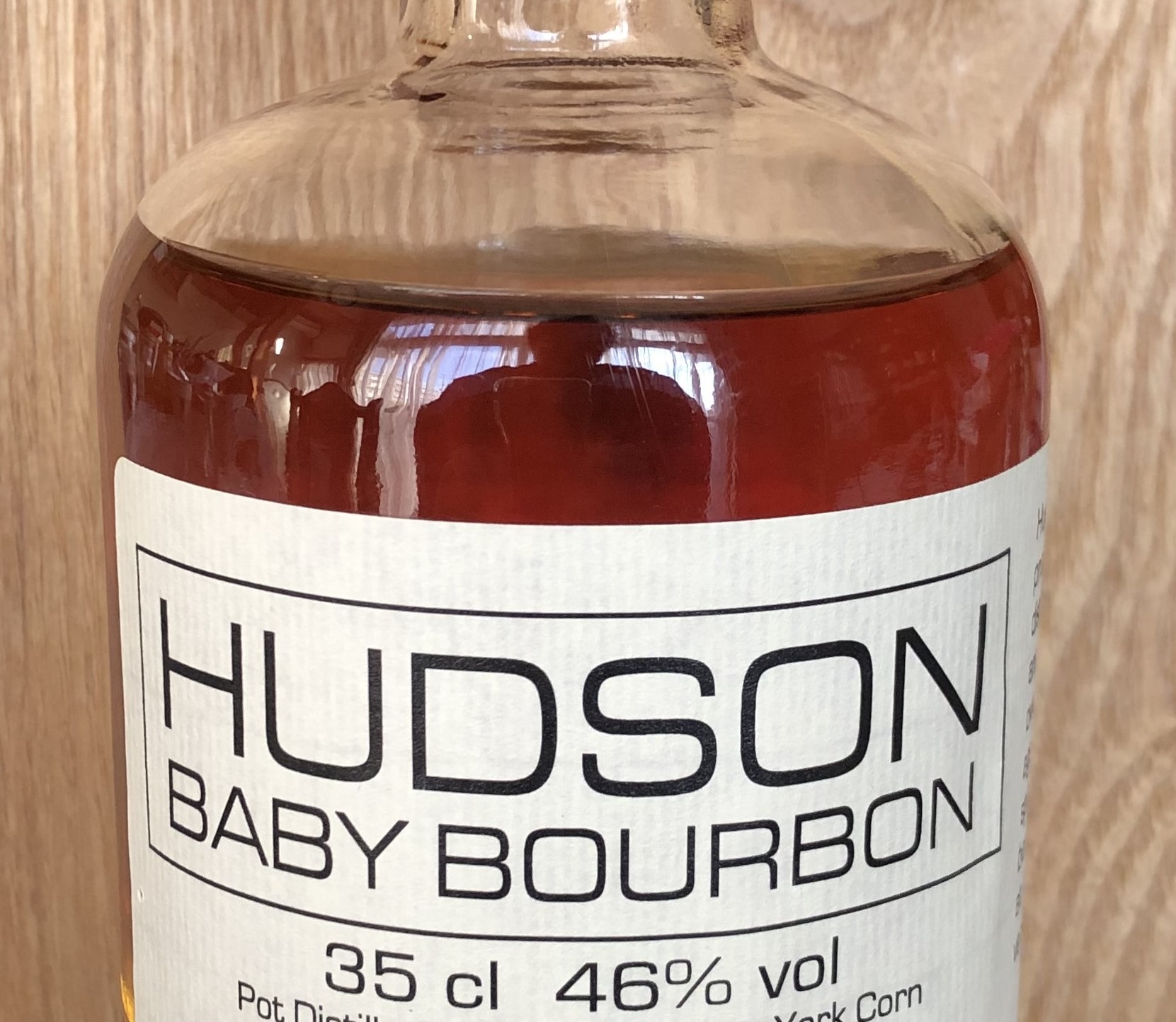 バーボン”HUDSON BABY BOURBON”